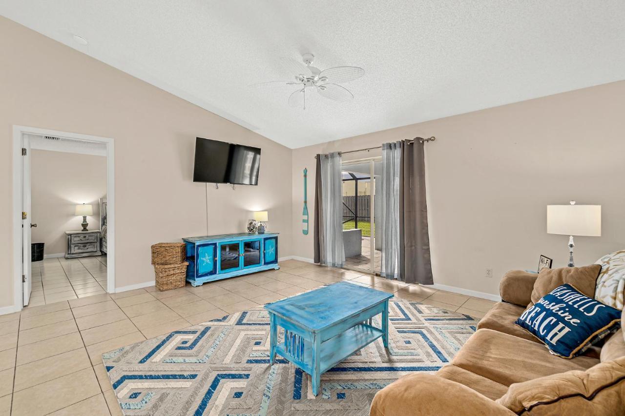 Serene Seaside Retreat - Dog Friendly - 2Br Townhouse With Shared Heated Pool Steps To Paradise Beach! Melbourne Luaran gambar