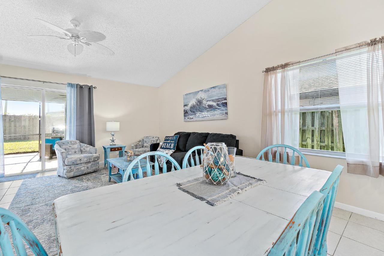 Serene Seaside Retreat - Dog Friendly - 2Br Townhouse With Shared Heated Pool Steps To Paradise Beach! Melbourne Luaran gambar
