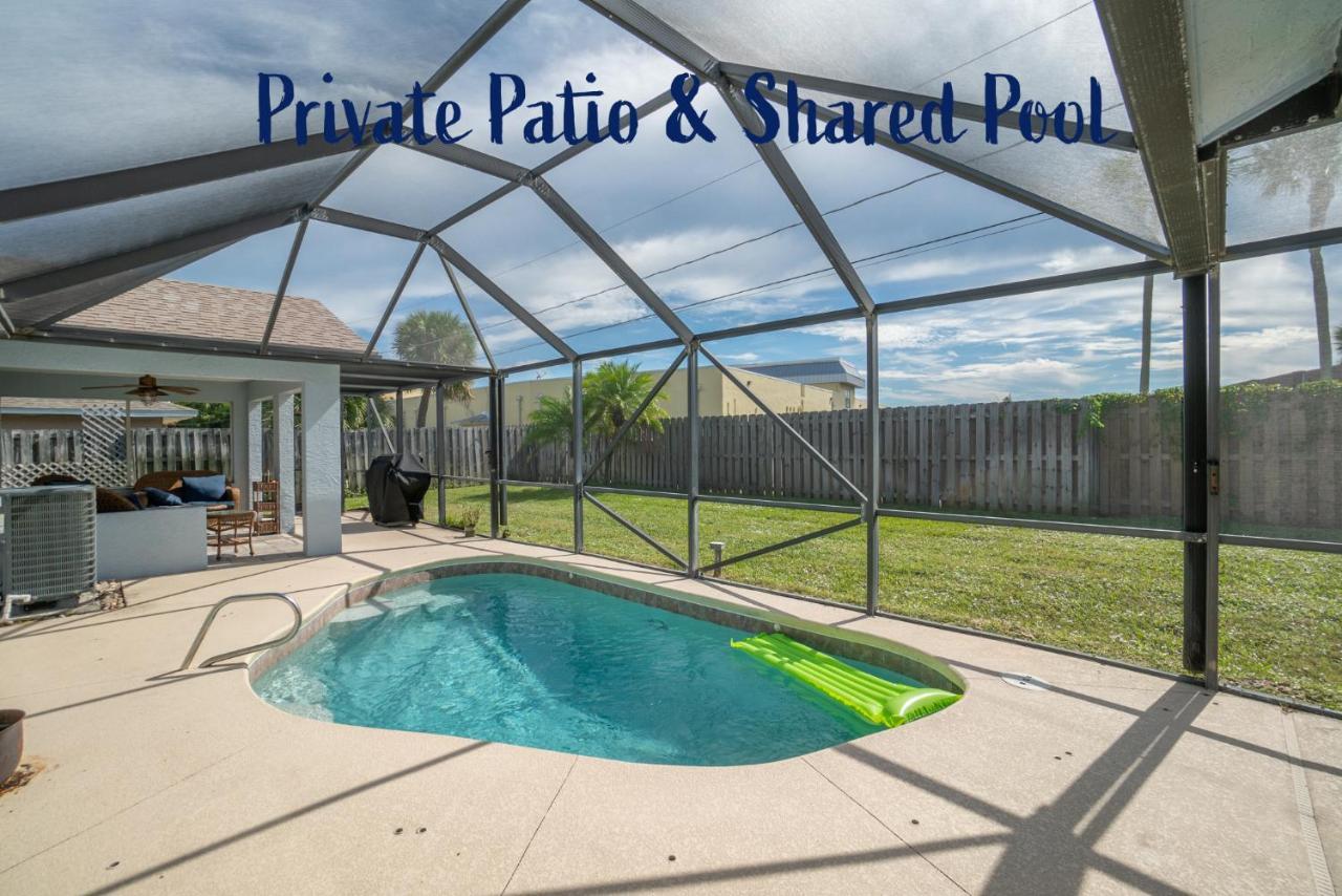 Serene Seaside Retreat - Dog Friendly - 2Br Townhouse With Shared Heated Pool Steps To Paradise Beach! Melbourne Luaran gambar